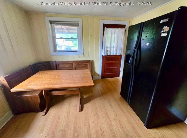 502 Green Valley Drive, St Albans, WV 25177