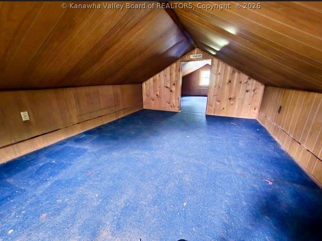502 Green Valley Drive, St Albans, WV 25177
