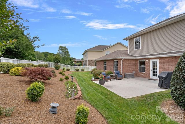 7538 April Mist Trail, Huntersville, NC 28078