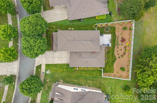 7538 April Mist Trail, Huntersville, NC 28078