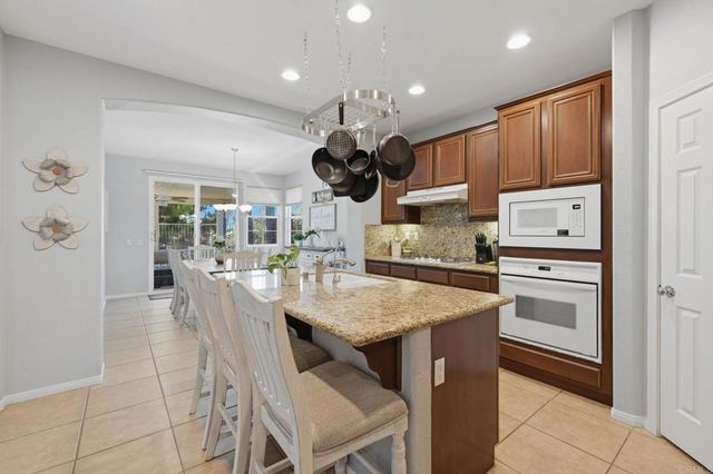 41645 Cypress Point Way, Temecula, CA 92591