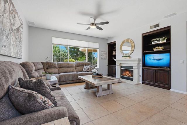 41645 Cypress Point Way, Temecula, CA 92591