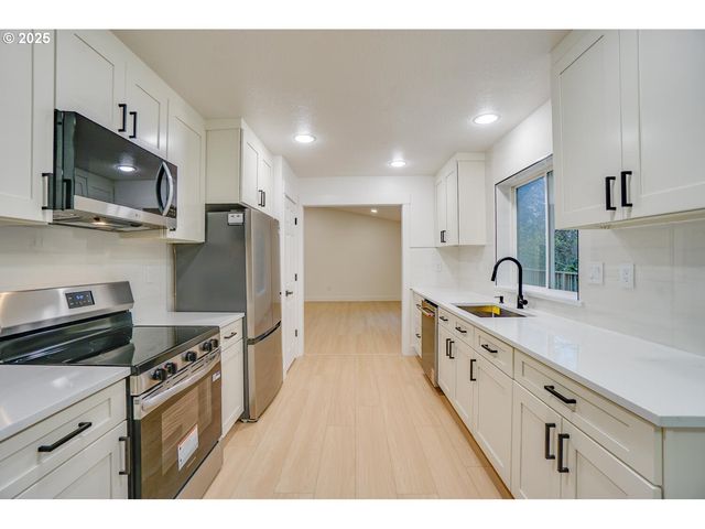 3704 Nw ORCHARD Ct, Camas, WA 98607