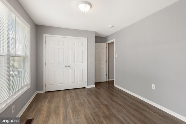 1719 RIDGE AVE, Philadelphia, PA 19130