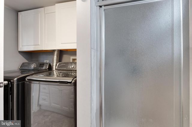1719 RIDGE AVE, Philadelphia, PA 19130