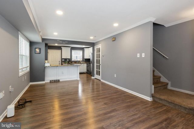 1719 RIDGE AVE, Philadelphia, PA 19130
