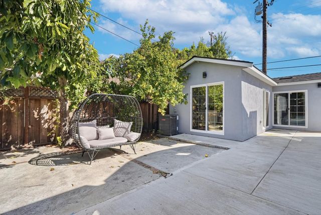 1508 W Hedding Street, San Jose, CA 95126