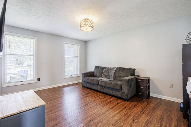 872 Guinevere Drive, Greece, NY 14626