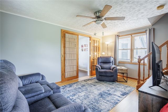 872 Guinevere Drive, Greece, NY 14626