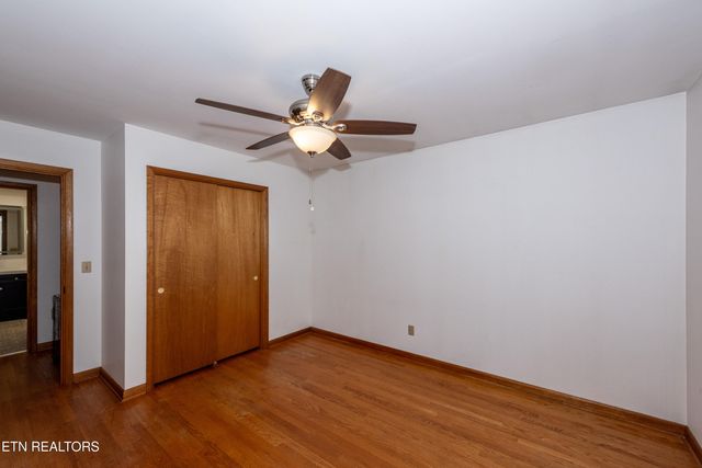 215 Sandy Springs Rd, Maryville, TN 37803