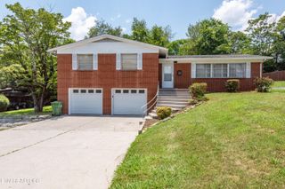 215 Sandy Springs Rd, Maryville, TN 37803