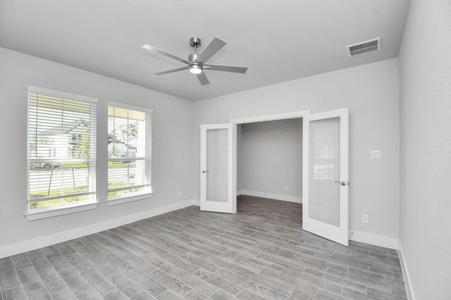 3019 Knotty Forest Drive, Spring, TX 77373