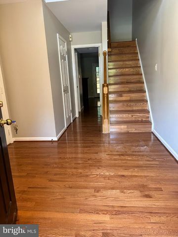 6025 CROCUS CT, Alexandria, VA 22310