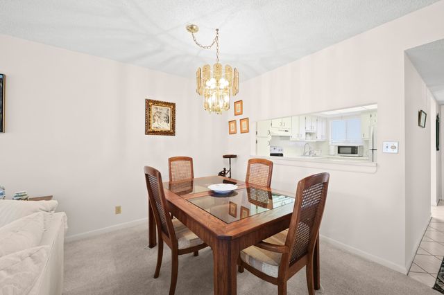 3154 Via Poinciana 412, Greenacres, FL 33467