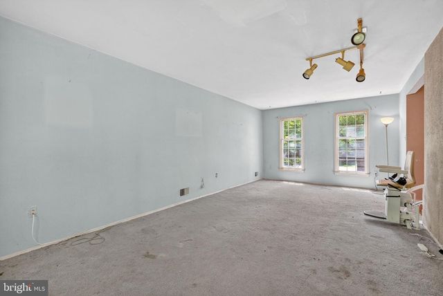 12312 COLERAINE CT, Reston, VA 20191