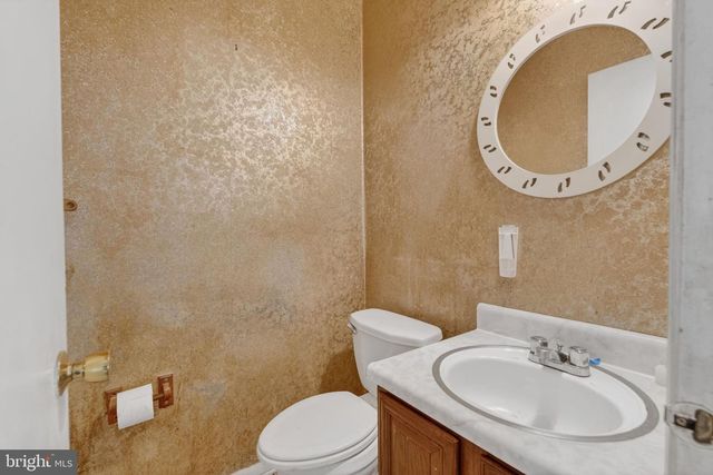 12312 COLERAINE CT, Reston, VA 20191