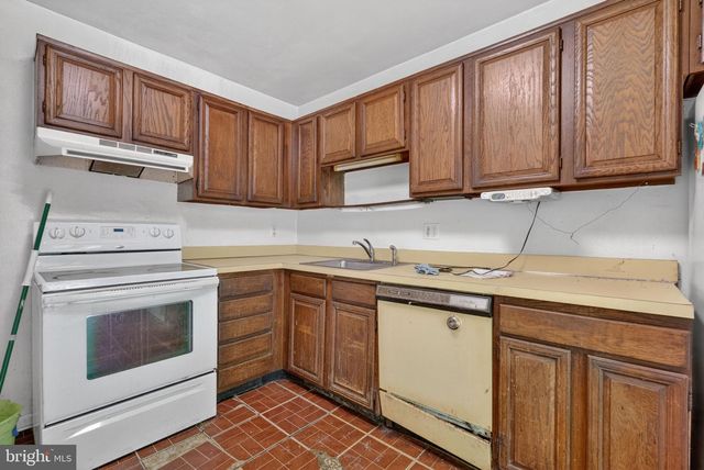 12312 COLERAINE CT, Reston, VA 20191