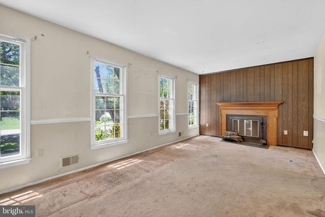 12312 COLERAINE CT, Reston, VA 20191
