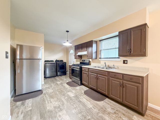 818 W 25th Street, Indianapolis, IN 46208
