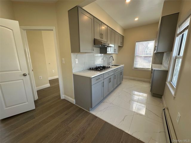 61-12 160th Street, Fresh Meadows, NY 11365