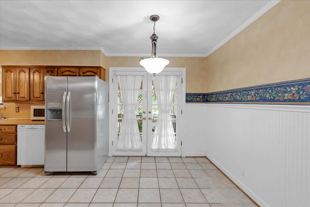 1845 Chevy Chase Drive, Carrollton, TX 75006