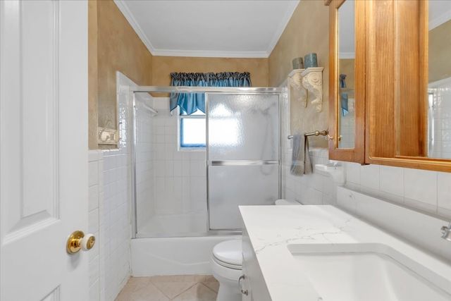 1845 Chevy Chase Drive, Carrollton, TX 75006