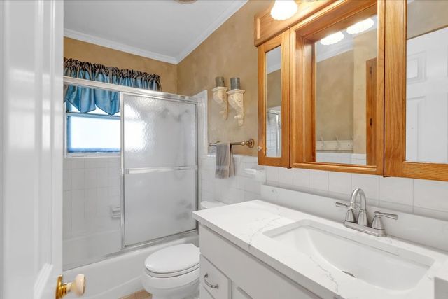 1845 Chevy Chase Drive, Carrollton, TX 75006