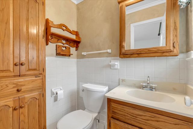 1845 Chevy Chase Drive, Carrollton, TX 75006