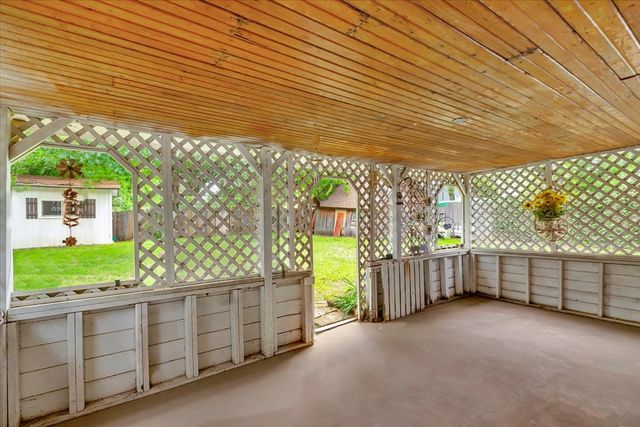 1845 Chevy Chase Drive, Carrollton, TX 75006