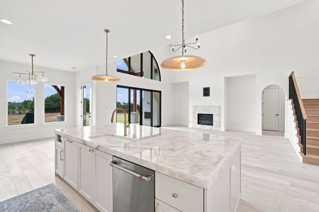 4411 Tea Olive Trail, Midlothian, TX 76065