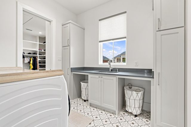 4411 Tea Olive Trail, Midlothian, TX 76065