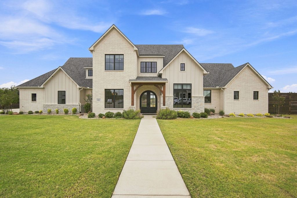 4411 Tea Olive Trail, Midlothian, TX 76065