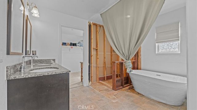 27270 Barre Drive, Menifee, CA 92584