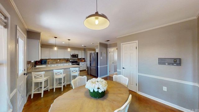 304 Country Club, Conway, AR 72034