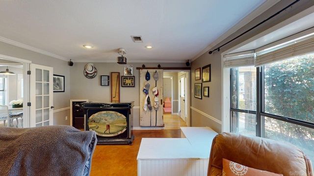 304 Country Club, Conway, AR 72034