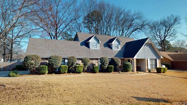 304 Country Club, Conway, AR 72034