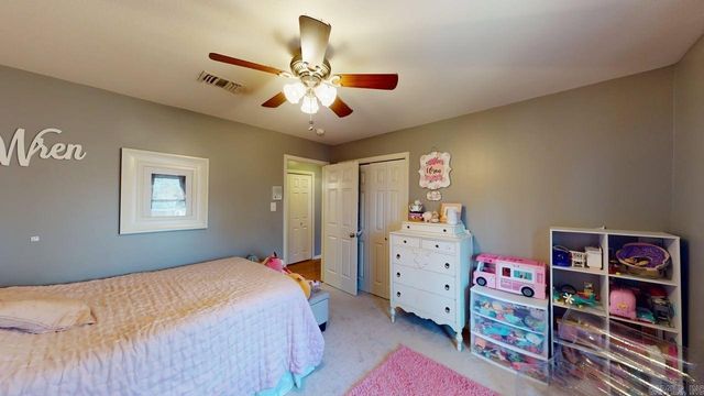 304 Country Club, Conway, AR 72034