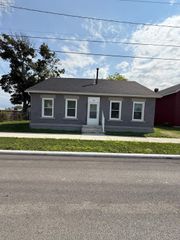 410 Warren Street, Sandusky, OH 44870