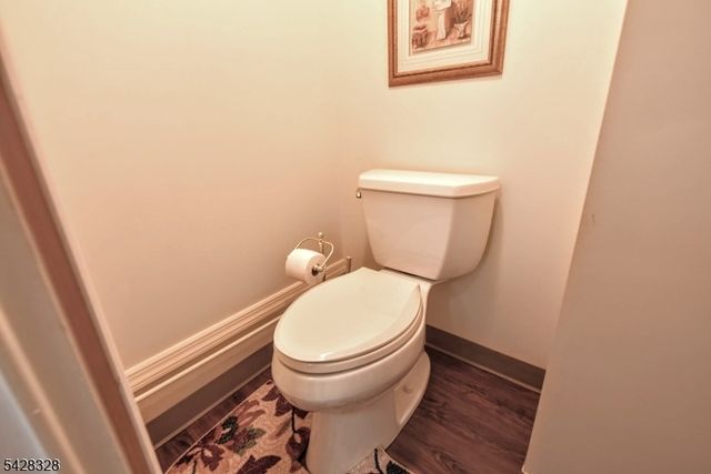 30 N Bayard Ln, Mahwah Twp., NJ 07430