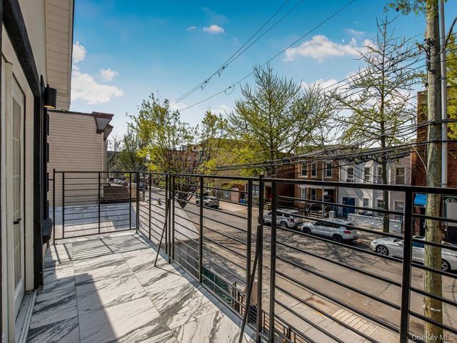 588 Van Nest Avenue, Bronx, NY 10460