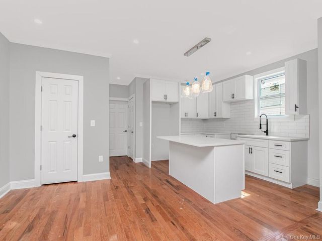 588 Van Nest Avenue, Bronx, NY 10460