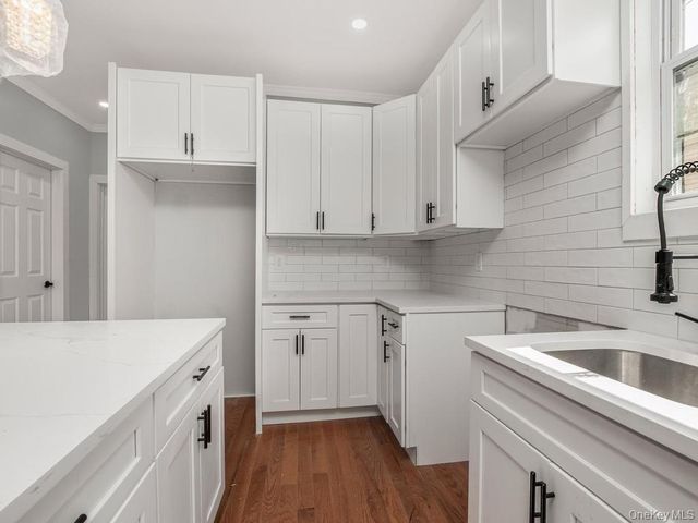 588 Van Nest Avenue, Bronx, NY 10460