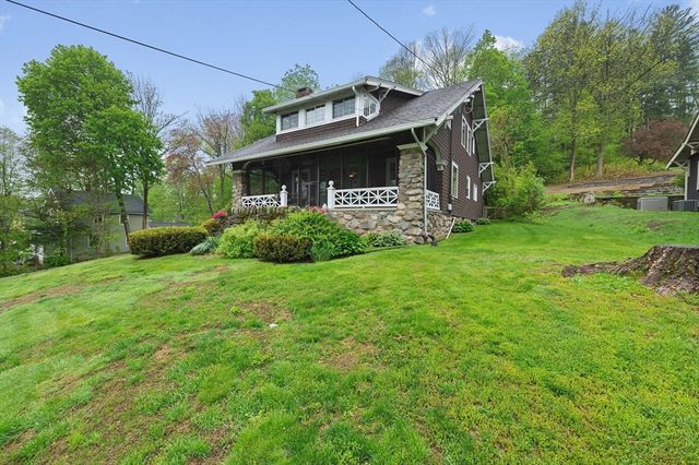 12 Newton Rd, Haverhill, MA 01830