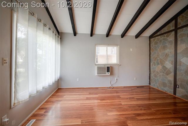3245 Kenwood Street, Ferndale, MI 48220