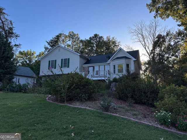 6055 Golden Landing, Canton, GA 30114