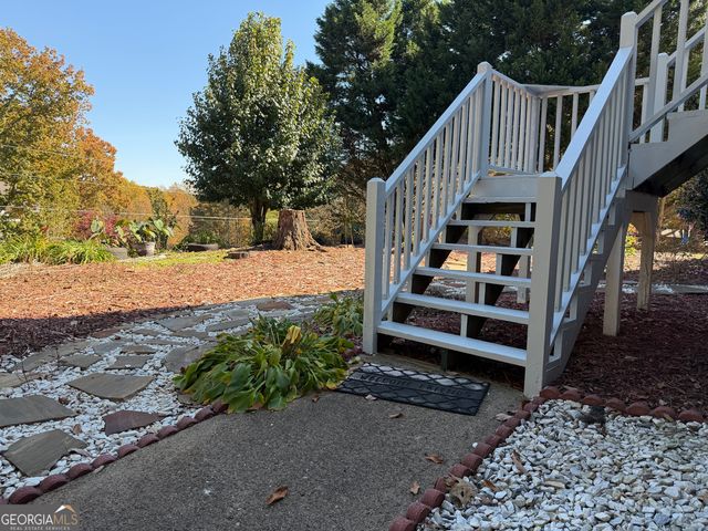 6055 Golden Landing, Canton, GA 30114