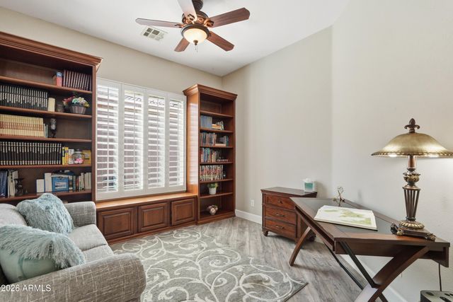 5283 S ALMOND Drive, Gilbert, AZ 85298