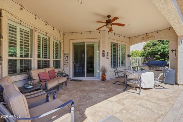 5283 S ALMOND Drive, Gilbert, AZ 85298