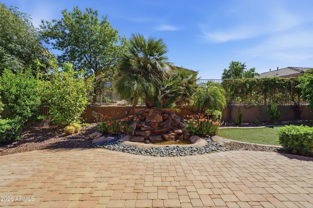 5283 S ALMOND Drive, Gilbert, AZ 85298