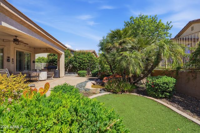 5283 S ALMOND Drive, Gilbert, AZ 85298